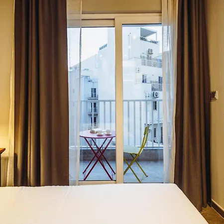 公寓 St Francis Apartments, Steps From The Sea *