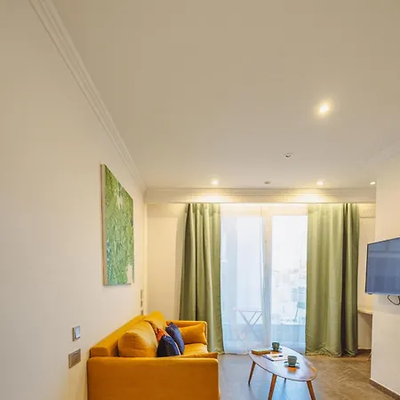 公寓 St Francis Apartments, Steps From The Sea 斯利马
