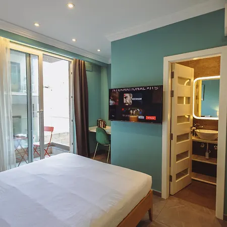 公寓 St Francis Apartments, Steps From The Sea